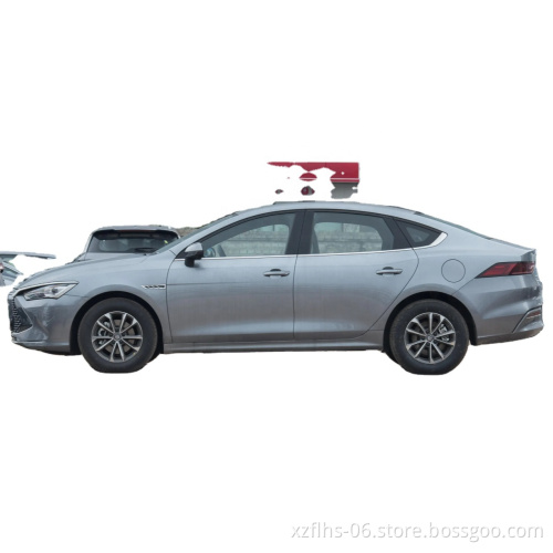 4 Wheels 5 Doors High-Speed Electric New Energy Vehicle Made in China For Sale